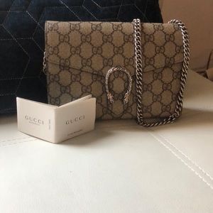 Gucci purse